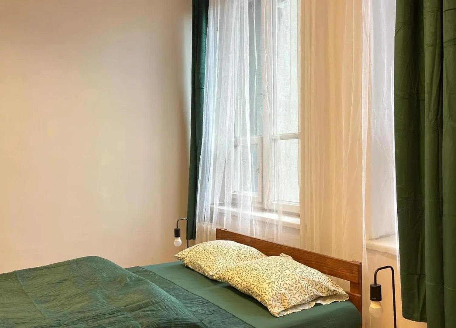 W94 Hostel location